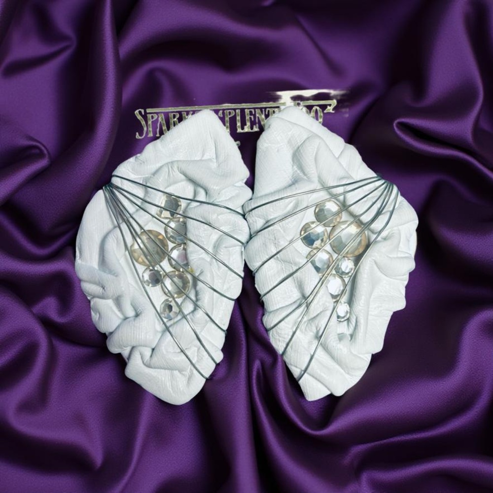 Vintage White Leather Wire Wrapped Earrings with Crystals. Clip on NWT